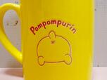 プリンのおしりが描かれており、もちろんチャームポイントの「おしりのしるし」も♪