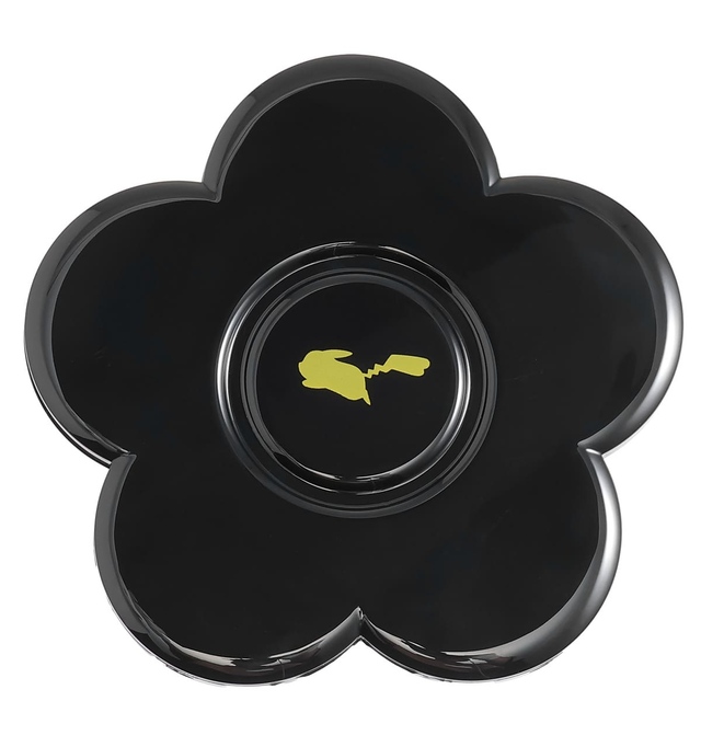 【マリークヮント×ポケモン「マリークヮント コンパクト ミラー (ピカチュウ)」￥3,080】人気のミラーはプレゼントにも◎