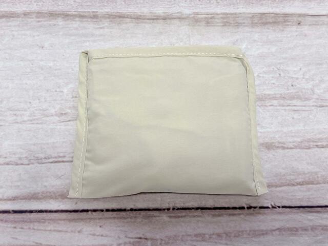 ポケットに入れればコンパクトに！