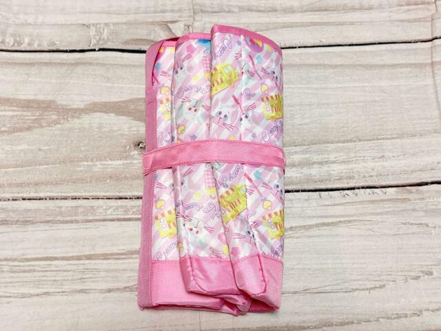 まとめるとコンパクトになるので、持ち歩きや保管の際に便利！