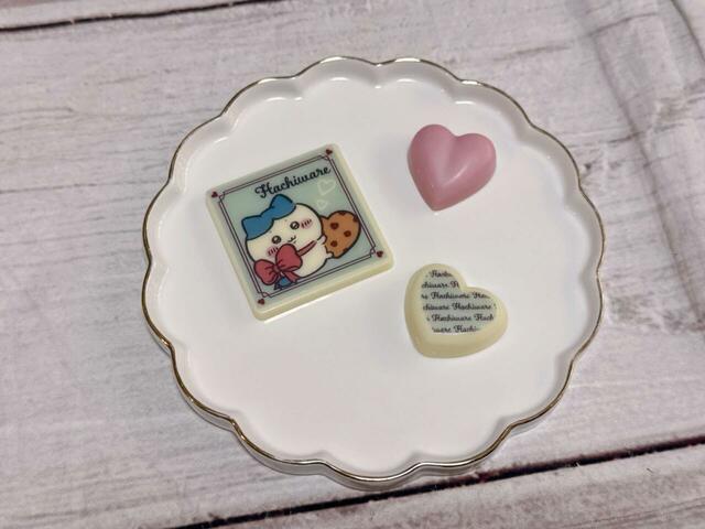自分へのご褒美にもぴったり♪でももったいなくて食べられません…！【ちいかわチョコレート缶 ハチワレ】