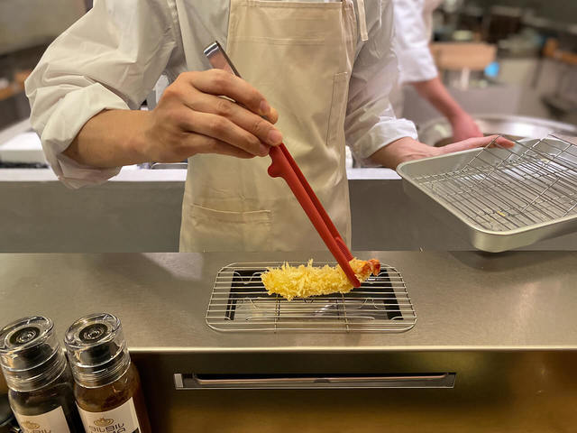  まずは海老から！