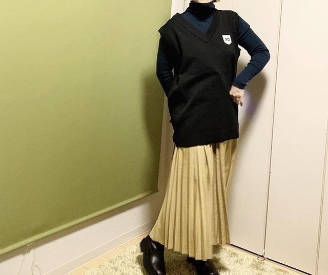 【ワークマン 動きFIT ニットゴルフベスト】カジュアルな雰囲気のワークマンのゴルフベスト