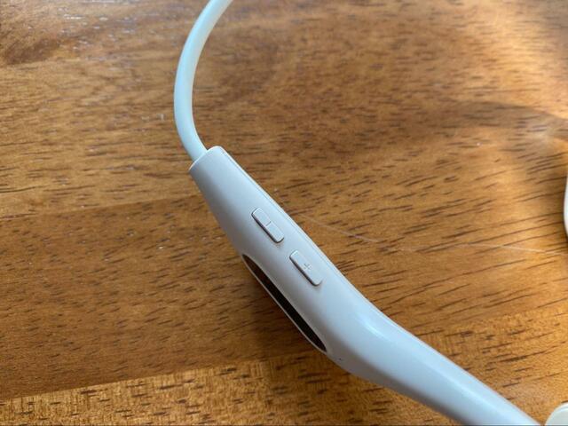 【3COINS 骨伝導ワイヤレスイヤホン】押しやすいボタン