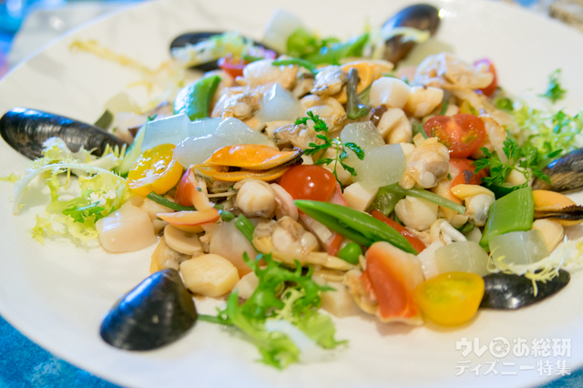 Tokyo Disney Resort 35th “Happiest Celebration! ”ランチブッフェ/ディナーブッフェ|東京ディズニーランドホテル「シャーウッドガーデン・レストラン」