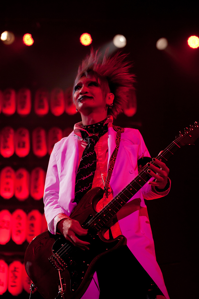 TφRU(G) 撮影:さわきみのり