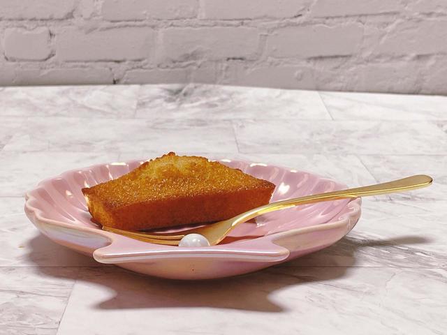 【シャトレーゼ　YATSUDOKI（やつどき）】【焼きたて工房】フィナンシェ／税込162円