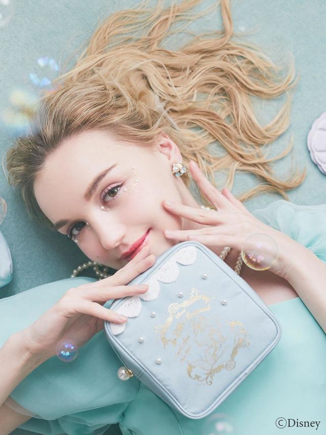 Ariel/スクエアポーチ ￥4,200