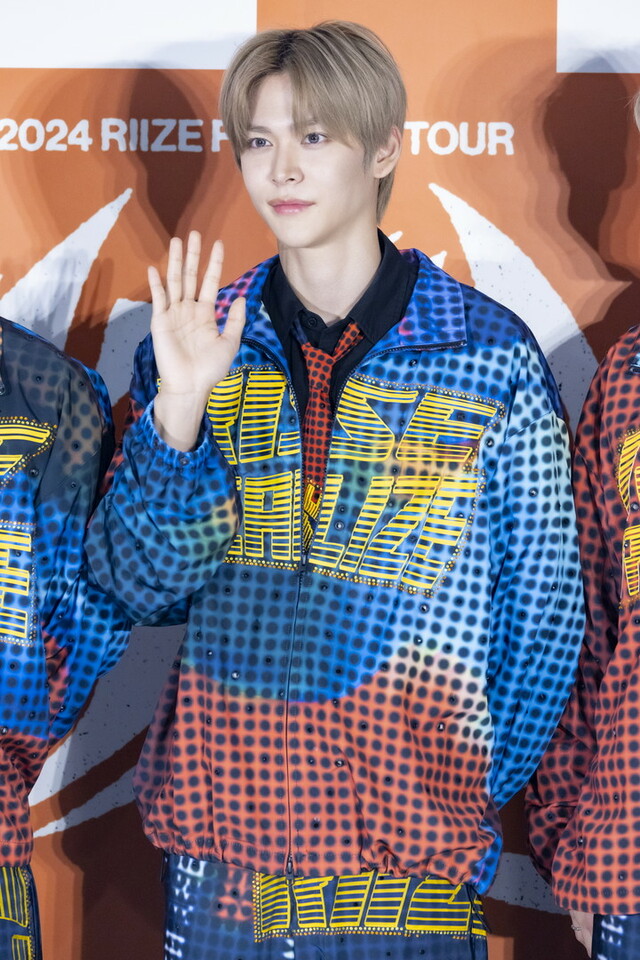 EUNSEOK（ウンソク）　撮影：河村美貴（田中聖太郎写真事務所）