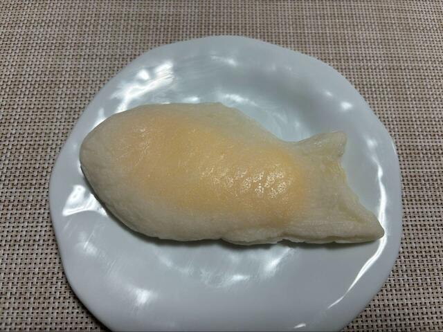 【セブン-イレブン 7プレミアム しろもちたい焼き カスタード＆ホイップ】新食感のもちもちたい焼き