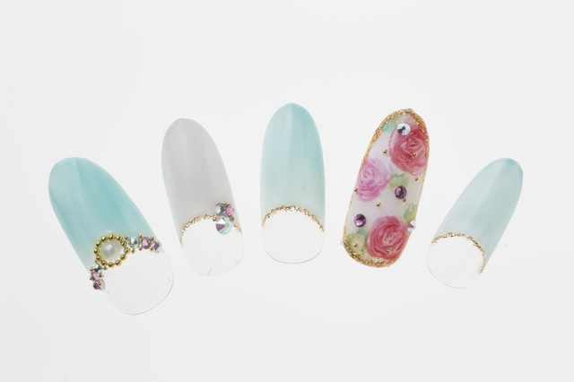 生涯アートを楽しむ女性のために