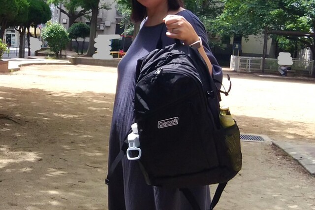 【コールマン ウォーカー25】25Lの大容量なのに手持ちでも圧迫感のないサイズ感です♪