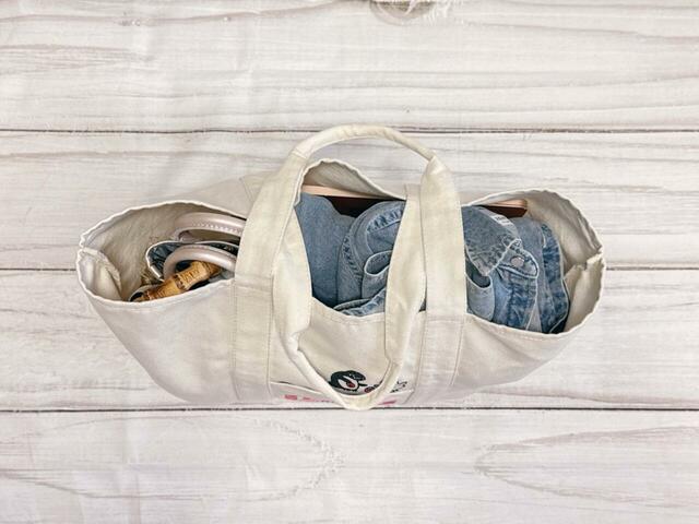 1泊分の荷物を入れてみました！【紀ノ国屋×Suicaのペンギン】「ビッグトート いちご」