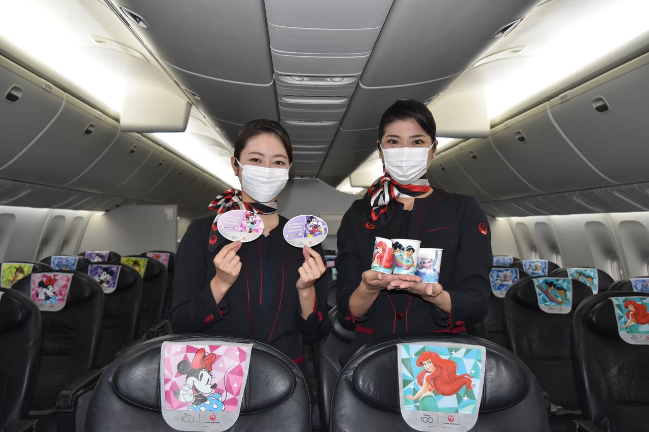 乗りたい 機内もディズニーでいっぱい Jalディズニー100周年ラッピング でミッキーたちが飛行機に 写真 1 34 ディズニー特集 ウレぴあ総研