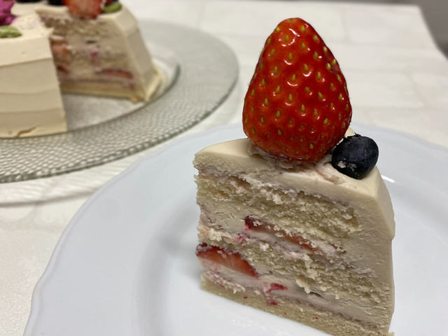 コンラッド東京 フルール・ド・C　ヴィーガンケーキ 4,000円（税込）