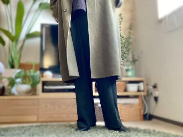 【UNIQLO　タックワイドパンツ】通勤コーディネートにもピッタリのシンプルデザイン