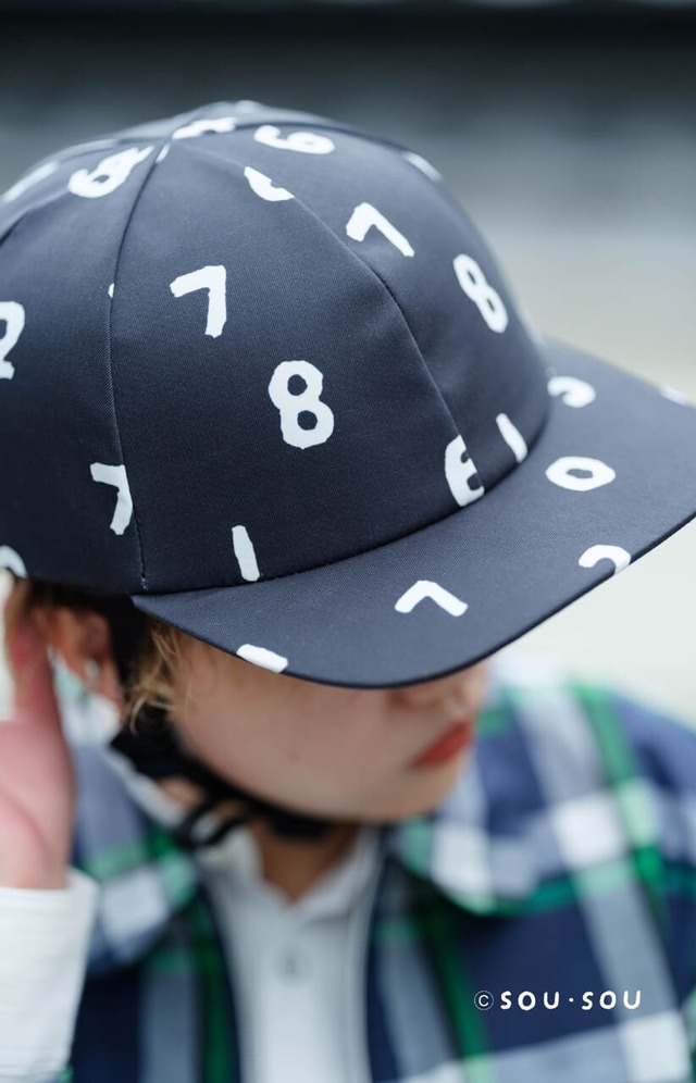 【織×SOU・SOU】ヘルメットに見えない「まるで帽子」なシルエット