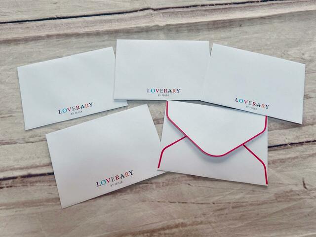 封筒はそれぞれのブランドでひと束5枚入り。合計10枚入っています