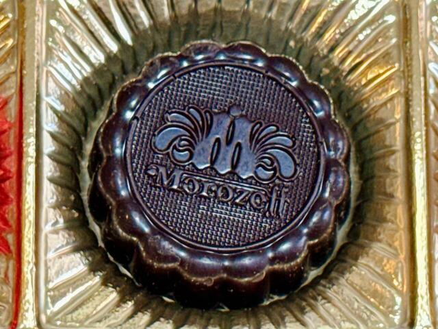 セミスイートのプレーンチョコレート