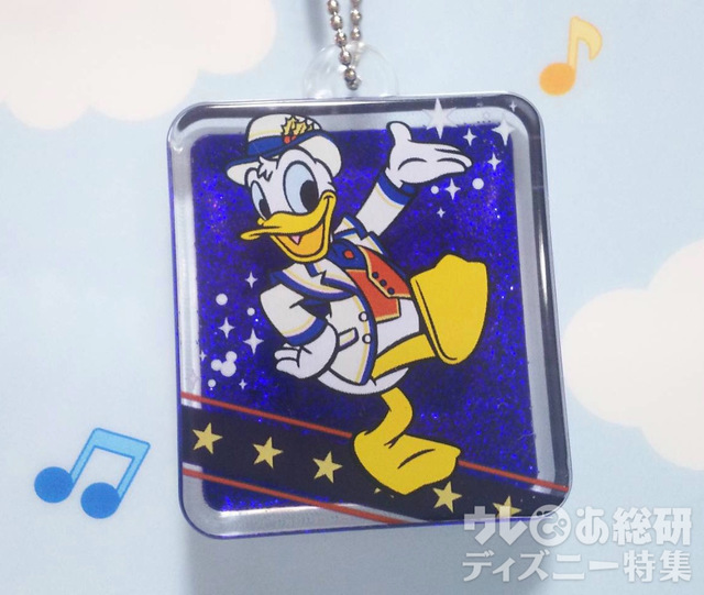 東京ディズニーシー、クリスマスカプセルトイキーチェーン