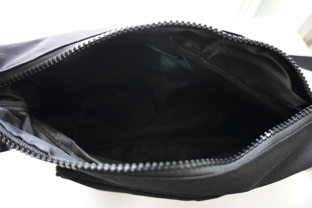 内側にもポケットがある！