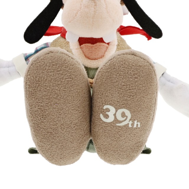 【東京ディズニーランド39周年記念グッズ】ぬいぐるみバッジ　グーフィー