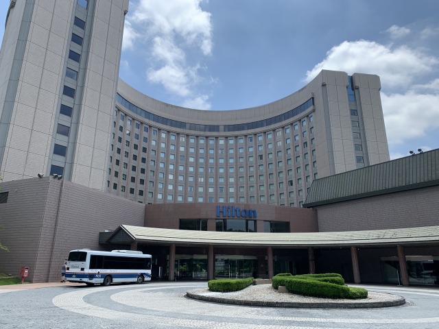ヒルトン成田の外観