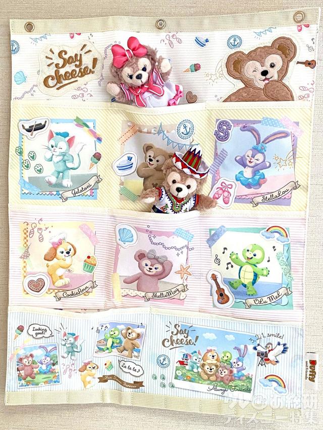 「Say cheese!」ウォールポケットとぬいぐるみバッジ