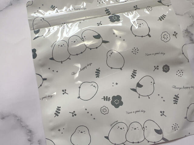 北欧風のシマエナガ柄がキュート！