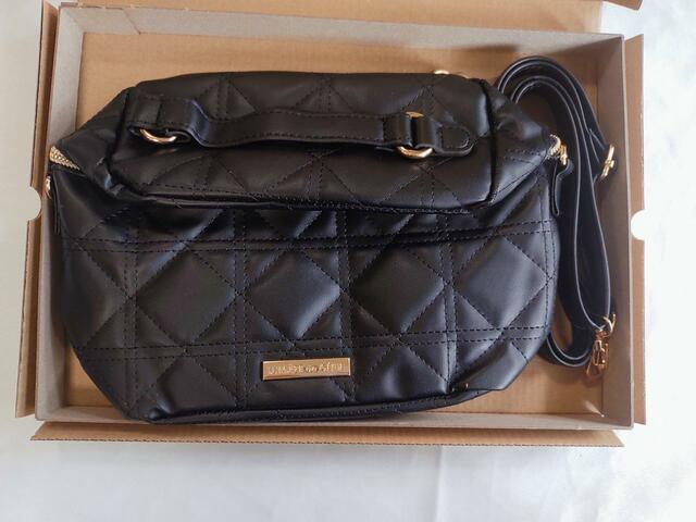 丁寧に梱包されている