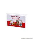 【3COINS×ハローキティコラボアイテム人気ランキング 5位】「HELLO KITTY カセットテープケース付きステッカーセット」レッド 550円（税込）