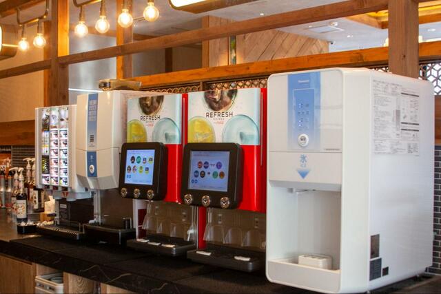 【牛角食べ放題専門店 ドリンク&パフェバー】ドリンクの種類も充実しているので、焼肉のお供にどんどん飲めます