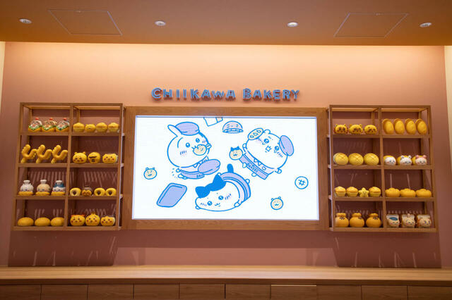 レジ奥にもかわいい装飾が♪