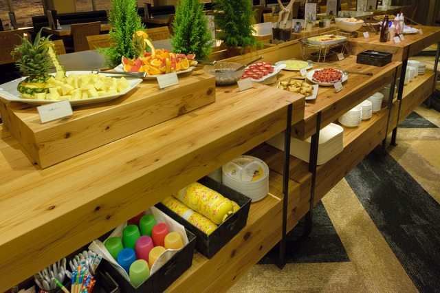 メインダイニング ギャラリー「舞子高原ホテル」｜舞子スノーリゾート（舞子エリア）