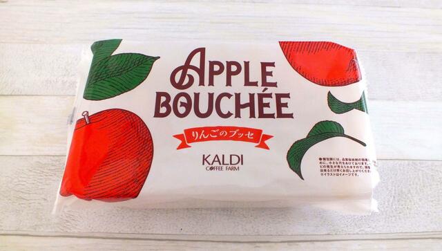 【カルディ　りんごバッグ：りんごのブッセ】ふんわり生地にアップルクリームを挟んだブッセ