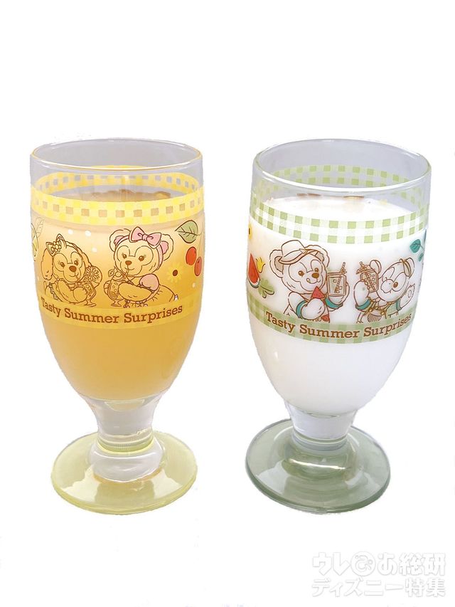 “ダッフィー＆フレンズのテイスティ・サマー・サプライズ” グラスセット使用例