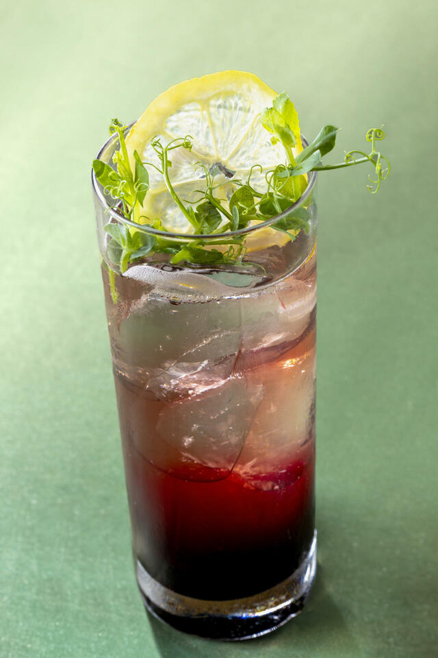 “ディズニー・ハロウィーン”スペシャルドリンク 1,600円｜東京ディズニーランドホテル「カンナ」