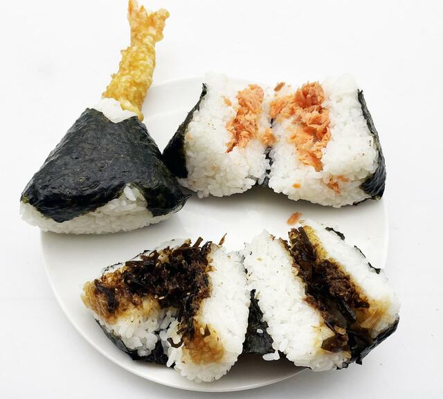 それぞれの中を割ったところ（順番は前の写真と同じ）