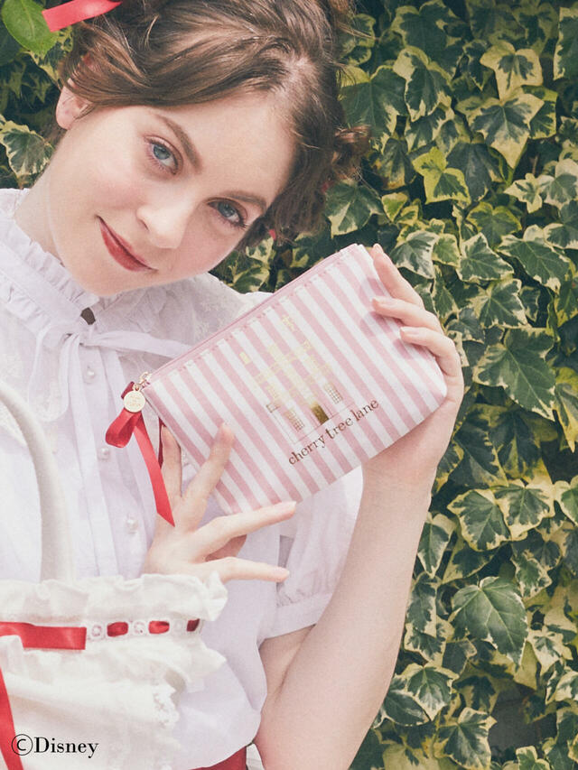 ポーチ 4,200円｜ディズニーコレクション『メリー・ポピンズ』｜Maison de FLEUR