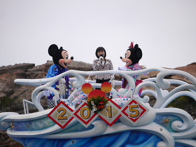 東京ディズニーリゾートのお正月2015(TDSニューイヤーズ・グリーティング)4 ©Disney