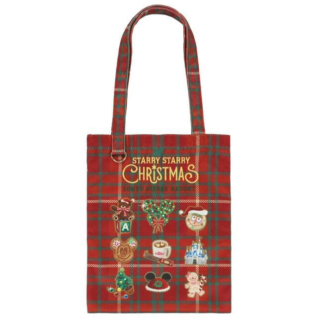 トートバッグ 3,400円｜東京ディズニーリゾート「ディズニー・クリスマス」スペシャルグッズ｜販売店舗：東京ディズニーランド「ディズニー＆カンパニー」、東京ディズニーシー「ガッレーリア・ディズニー」｜発売日：2026年11月10日(火)