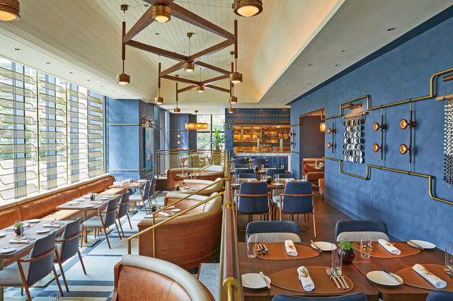 NYスタイルの「ディストリクト ブラッスリー・バー・ラウンジ」。キンプトン新宿東京　【東京・新宿】