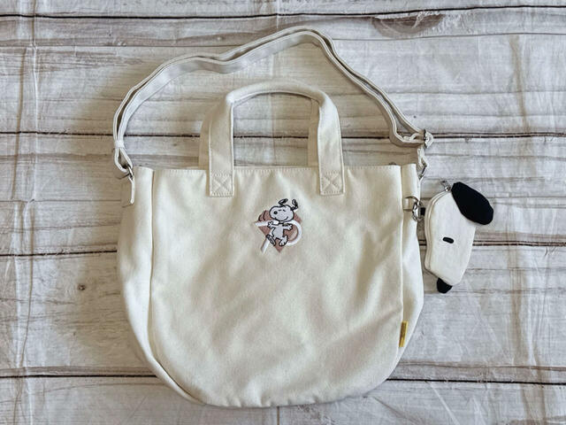 レディース　チャームツキ2WAY（PEANUTS）／税込2,970円