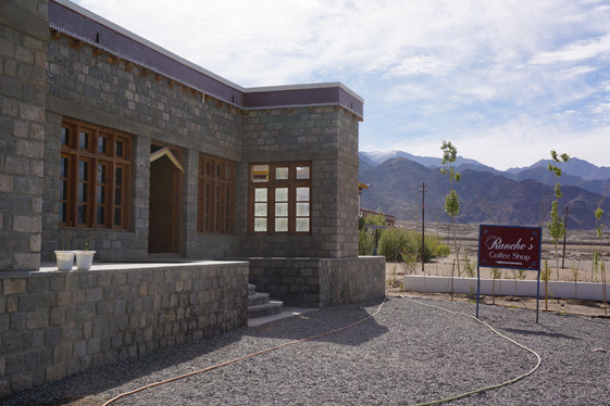 ビジターセンター奥には「ランチョーズ・コーヒー・ショップ」。