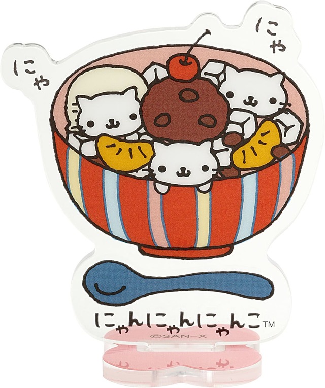 【サンエックスキャラクターズ　あのころのともだち】「アクリルスタンド」にゃんにゃんにゃんこ　にゃんこたちがスイーツに隠れてるよ！
