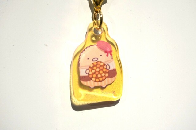 【すみっコぐらしカフェ～喫茶すみっコでチョコレートフェア～】「チャーム付きマドラー」（とんかつ）1,045円