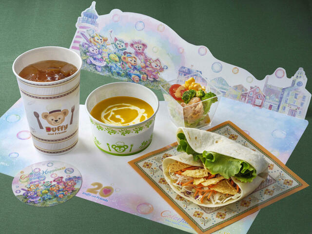 ダッフィーのスペシャルセット 2,380円｜「ダッフィー＆フレンズ20周年：カラフルハピネス」メニュー｜販売店舗：東京ディズニーシー「ミゲルズ・エルドラド・キャンティーナ 」｜販売期間：2025年11月4日（火）〜2026年1月7日（水）