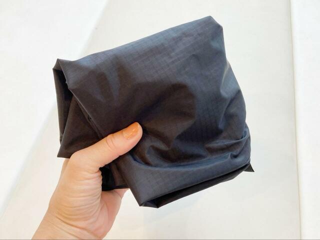 【mont-bell ギアコンテナL】こんなに小さく折り畳めます！サブバッグにおすすめ