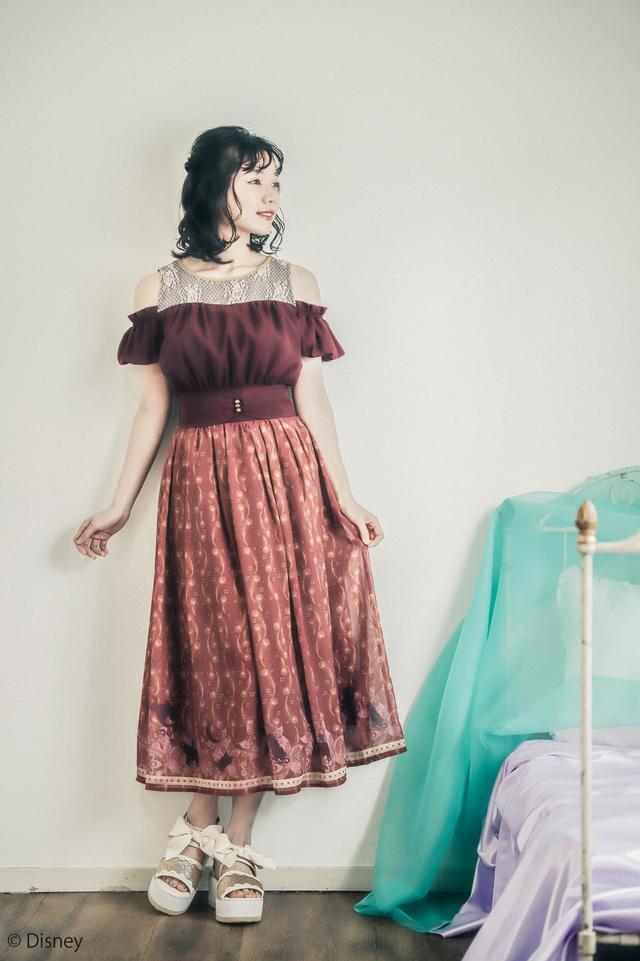 ディズニー　アラジン／ワンピース　￥8,690（税込）