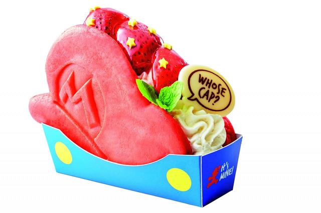 パンケーキ・サンド　マリオの帽子　〜いちごのショートケーキ〜